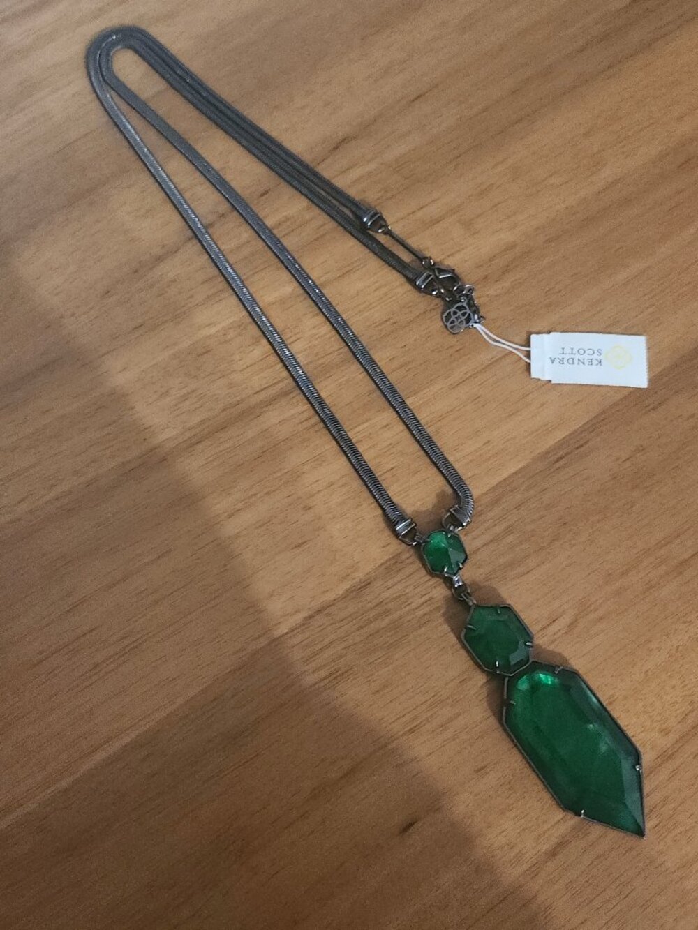 Kendra Scott Green Wyatt Gunmetal Black Pendant Necklace